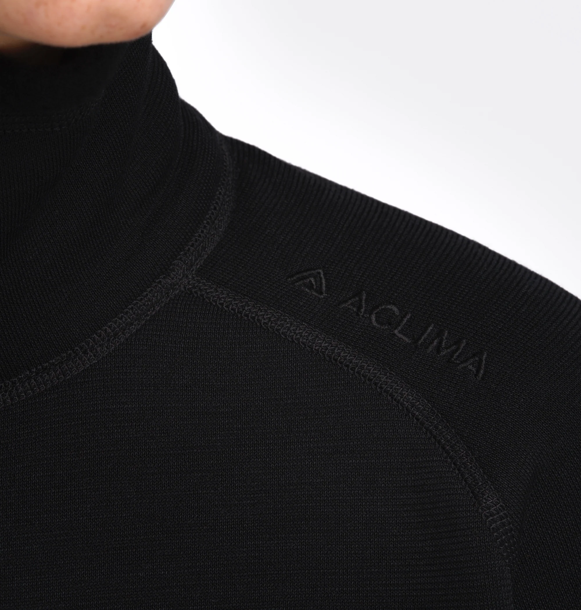Merino Fleecewool Polo Zip Womens - Image 6