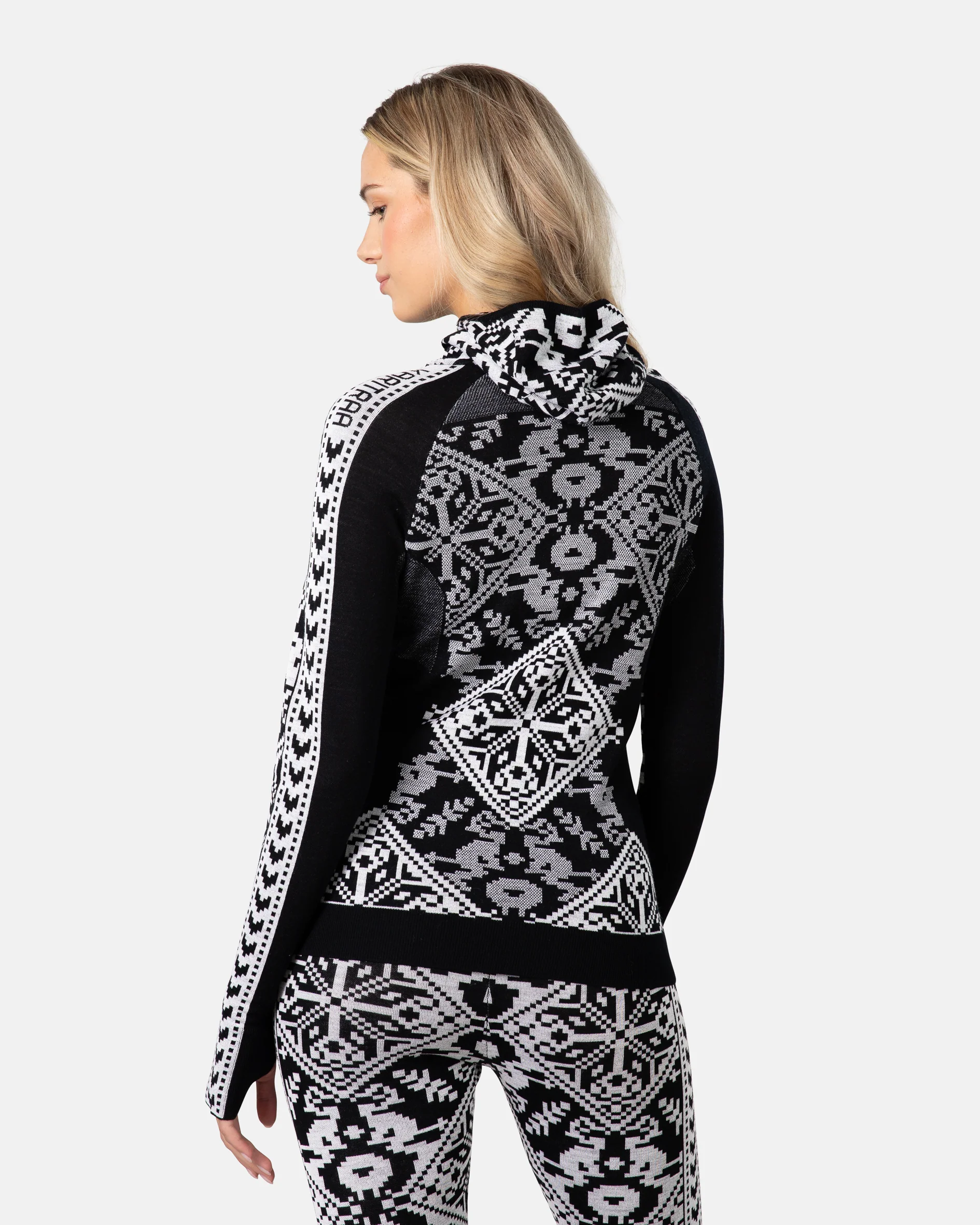 Saga Hood Merino Longsleeve ♀ - Image 6