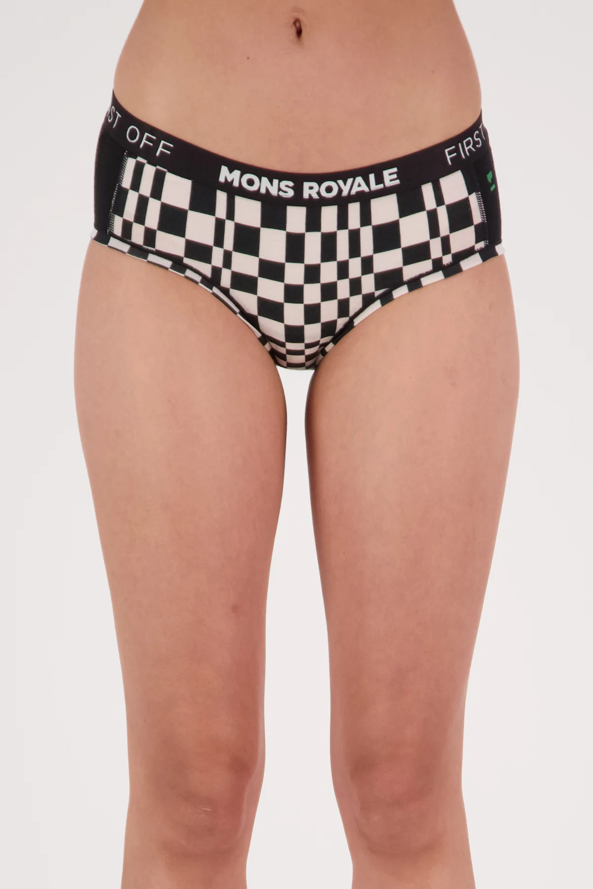 Sylvia Boyleg Merino Hot Pants 140 - Image 4